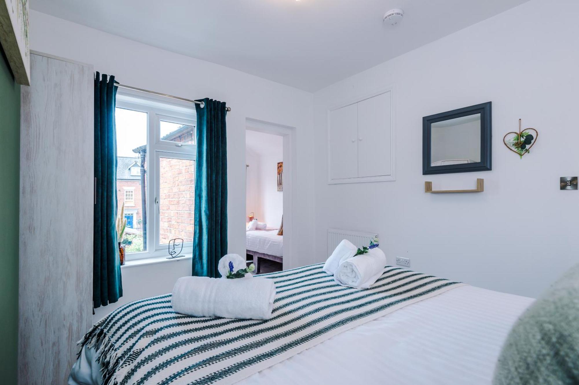 Spacious 3-Bed Home In Nantwich By 53 Degrees Property - Amazing Location, Ideal For Groups - Sleeps 6 Экстерьер фото